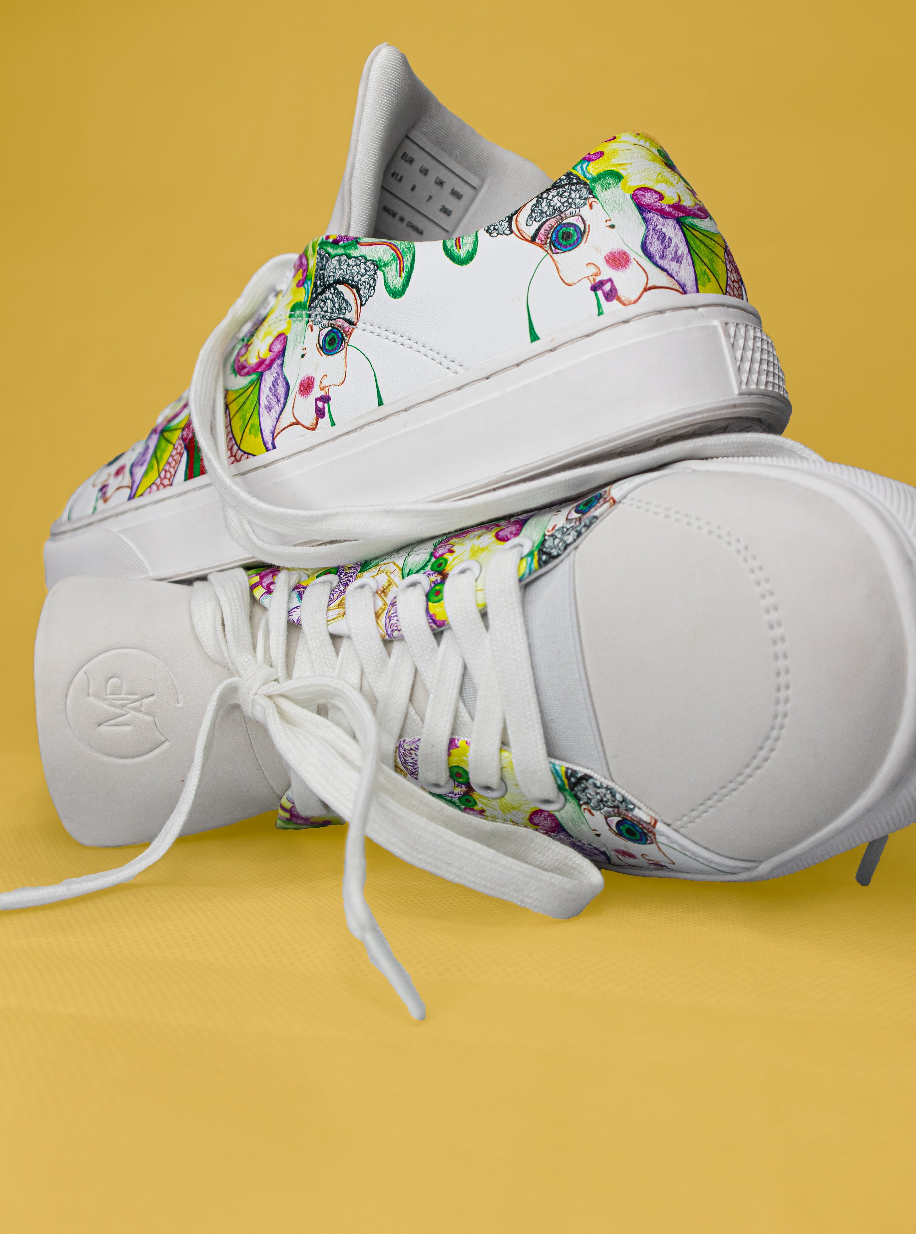 Arty-White Sneakers