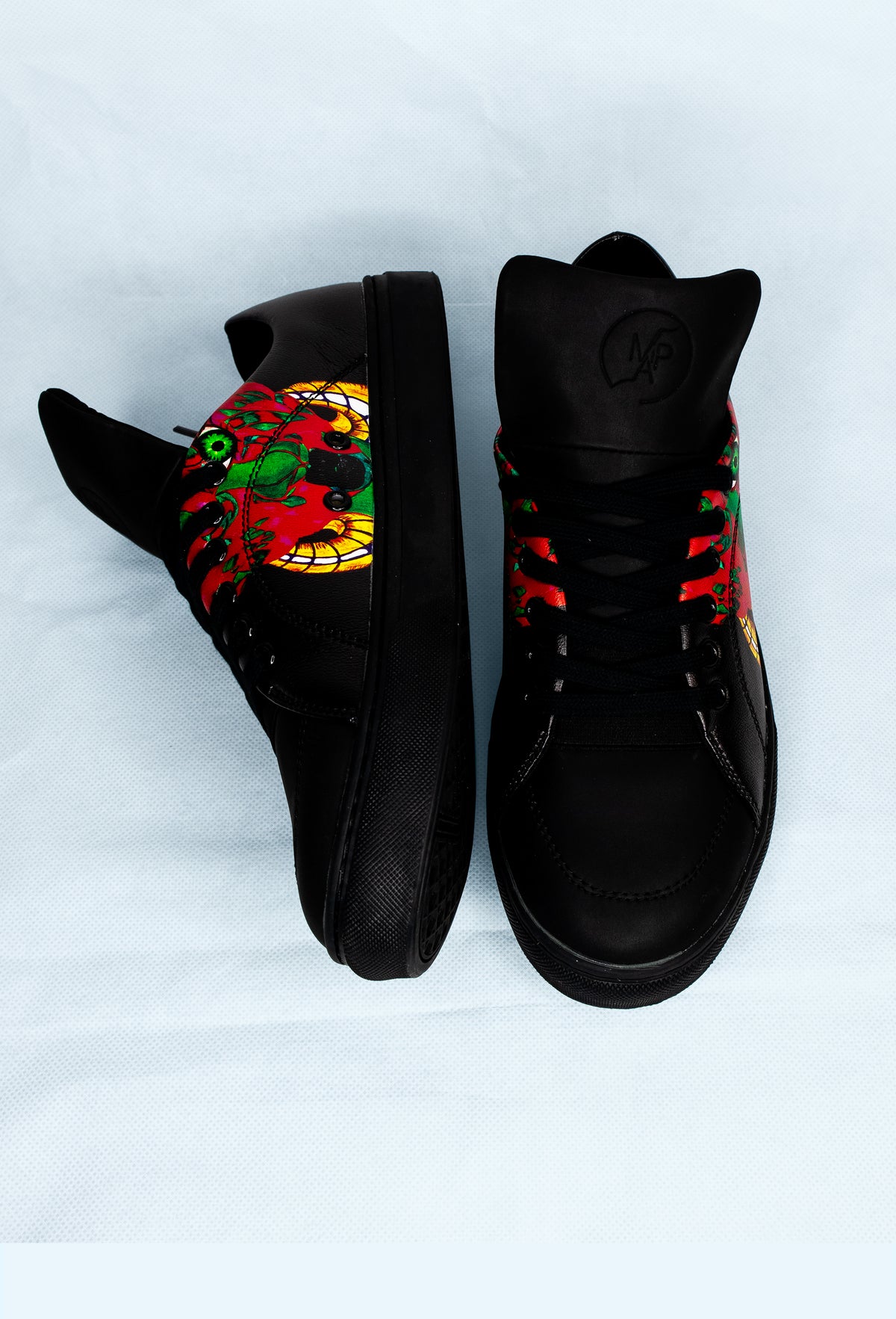 Black Sneakers